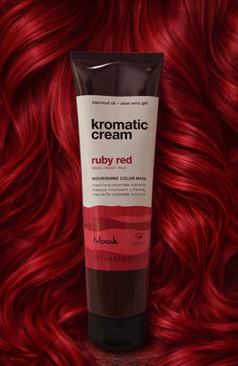 Nook kromatic color Ruby Red.png