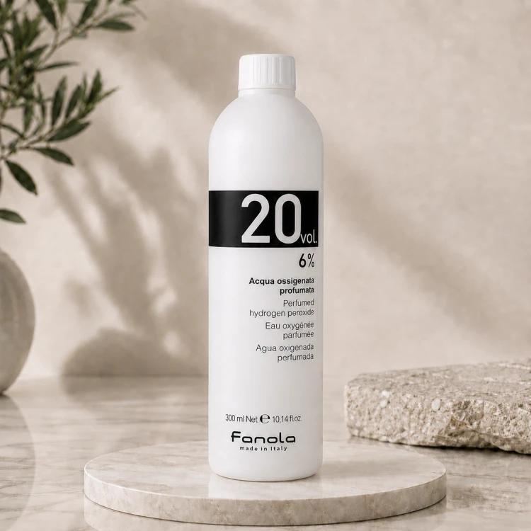 FANOLA UTLENIACZ 6% 300ML.png