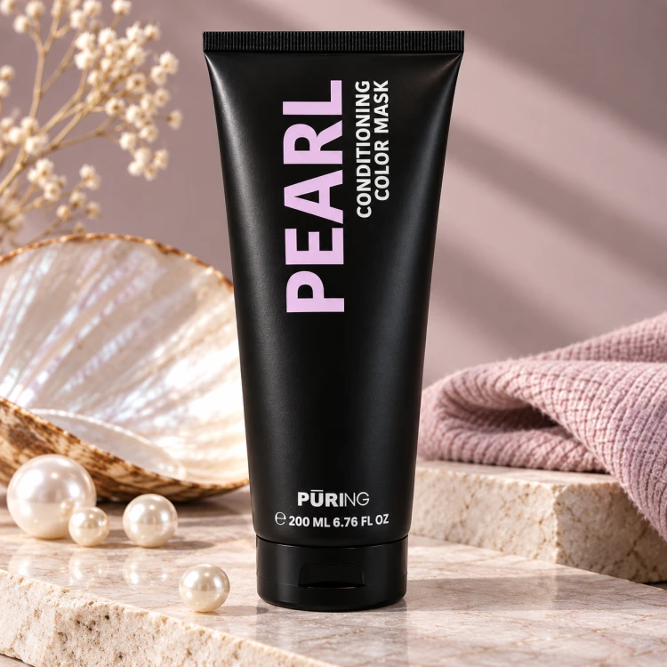 Puring Pearl 200 ml – perłowa maska koloryzująco-odżywcza do włosów, która pomaga odświeżyć kolor, podkreślić perłowe refleksy i nadać pasmom blask. Łączy pielęgnację z odświeżeniem odcienia. Dostępna w sklepie ART FRYZ.